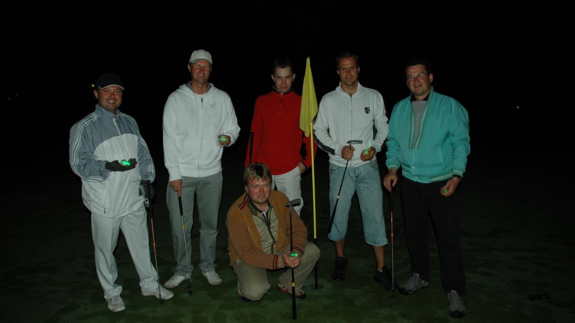 PROGRAM - noční golf ... exkluzivně s námi